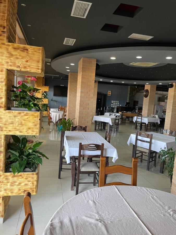 Espana aparthotel Škalngur Exterior foto