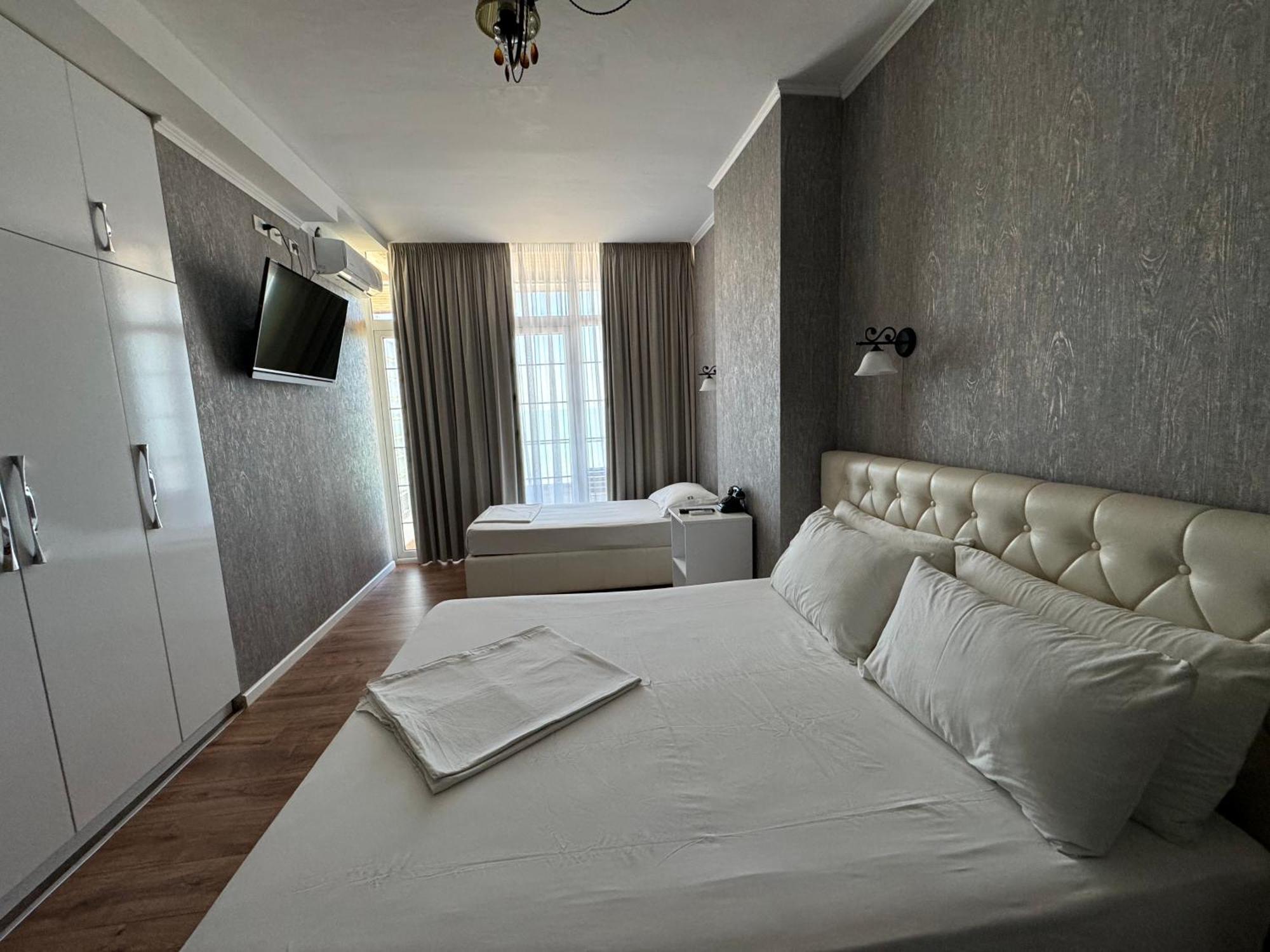 Espana aparthotel Škalngur Exterior foto