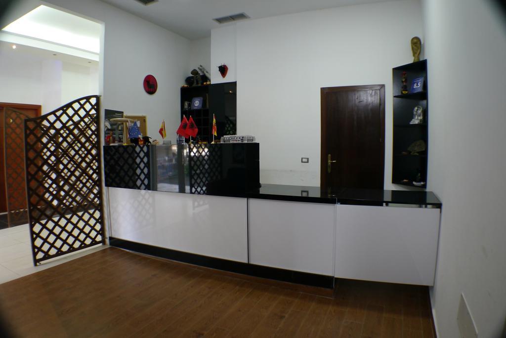 Espana aparthotel Škalngur Exterior foto