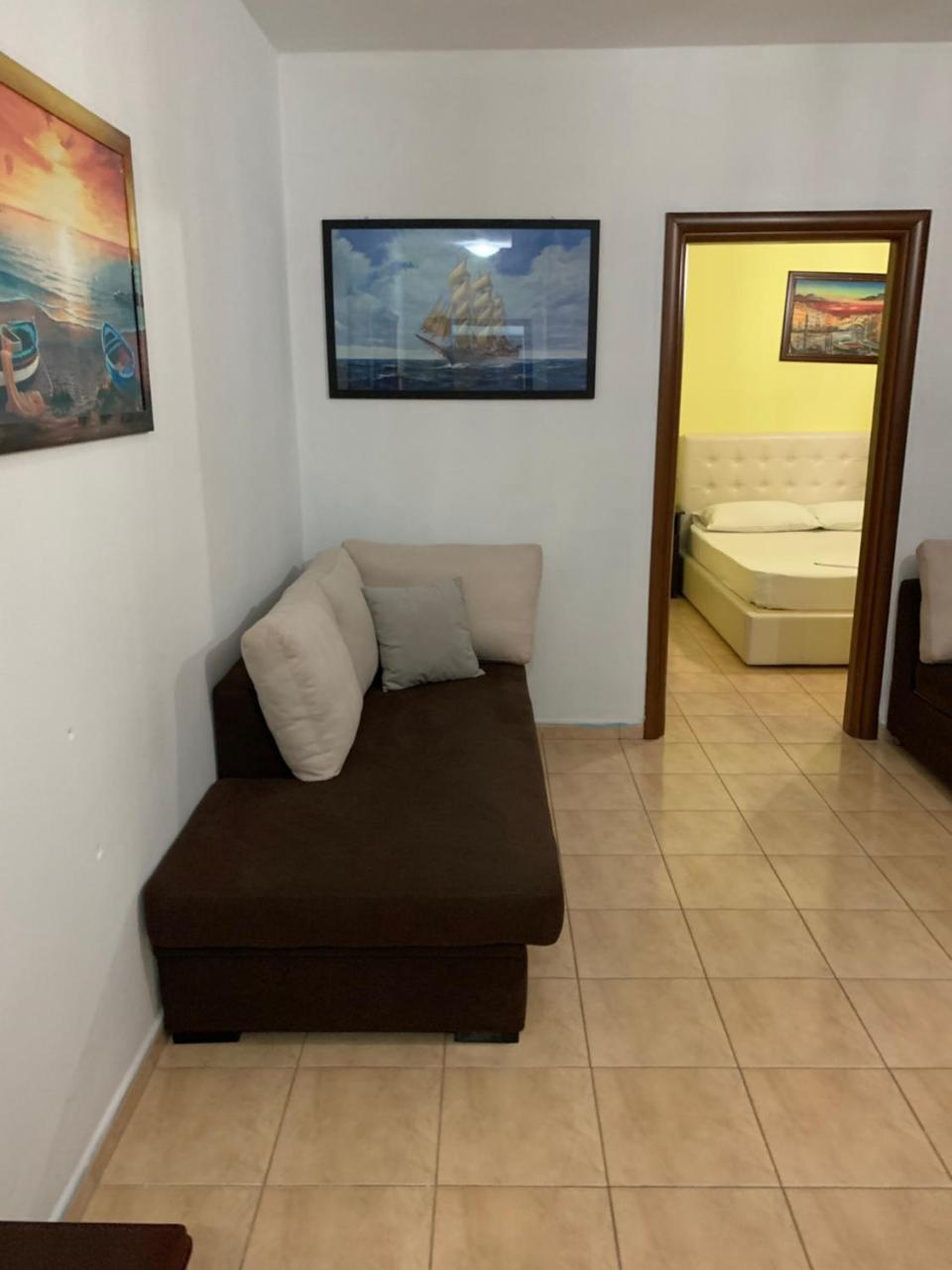 Espana aparthotel Škalngur Exterior foto